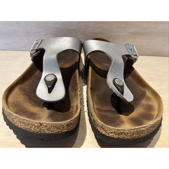 Birkenstock Gizeh Silver Sandal Slip on Shoe Womens Size 41 US 10 10.5 - Picture 2 of 9